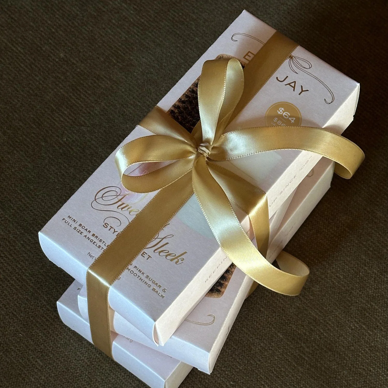 Sweet and Sleek Styling Kit - Image 3