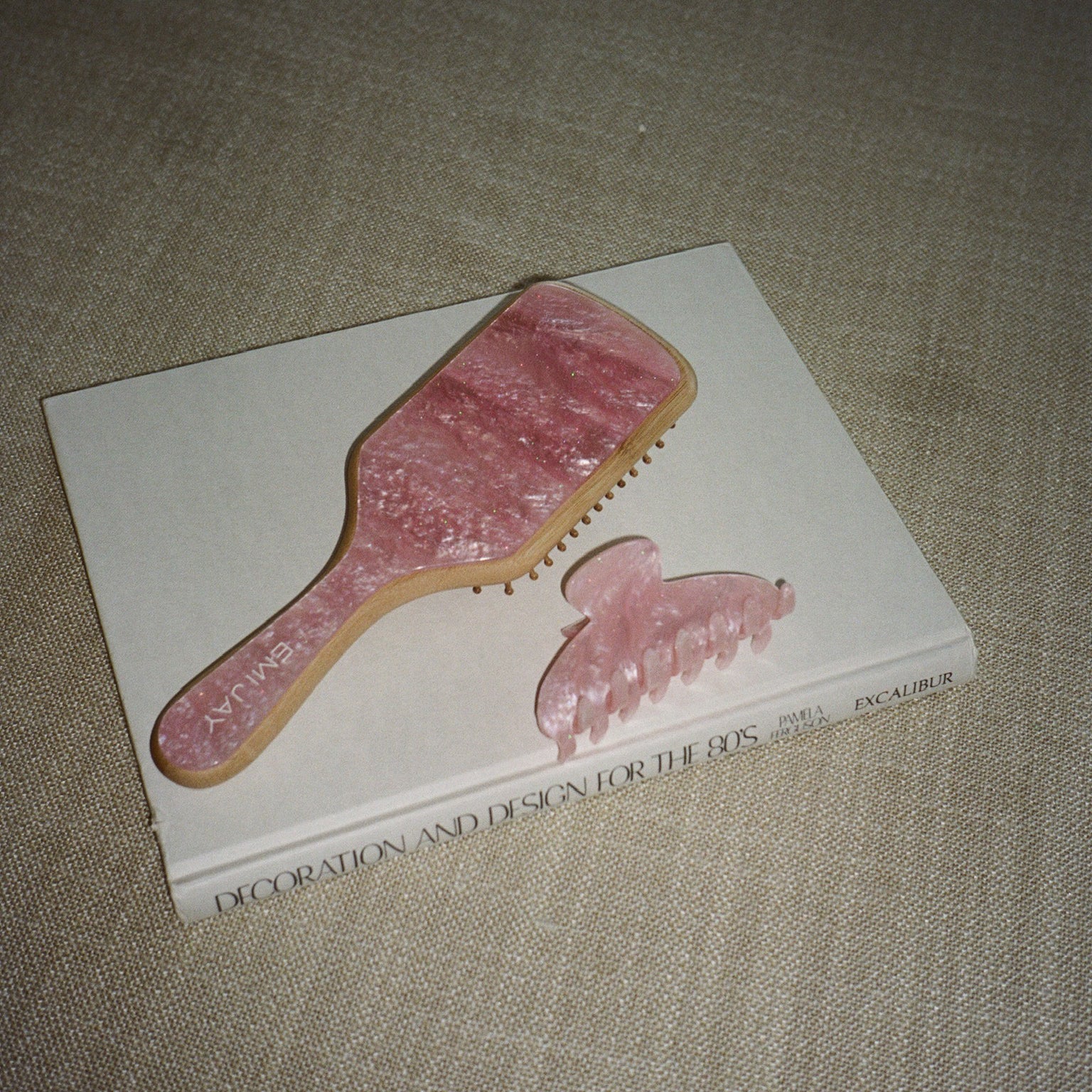 Bamboo Paddle Brush in Pink Sugar - Image 3
