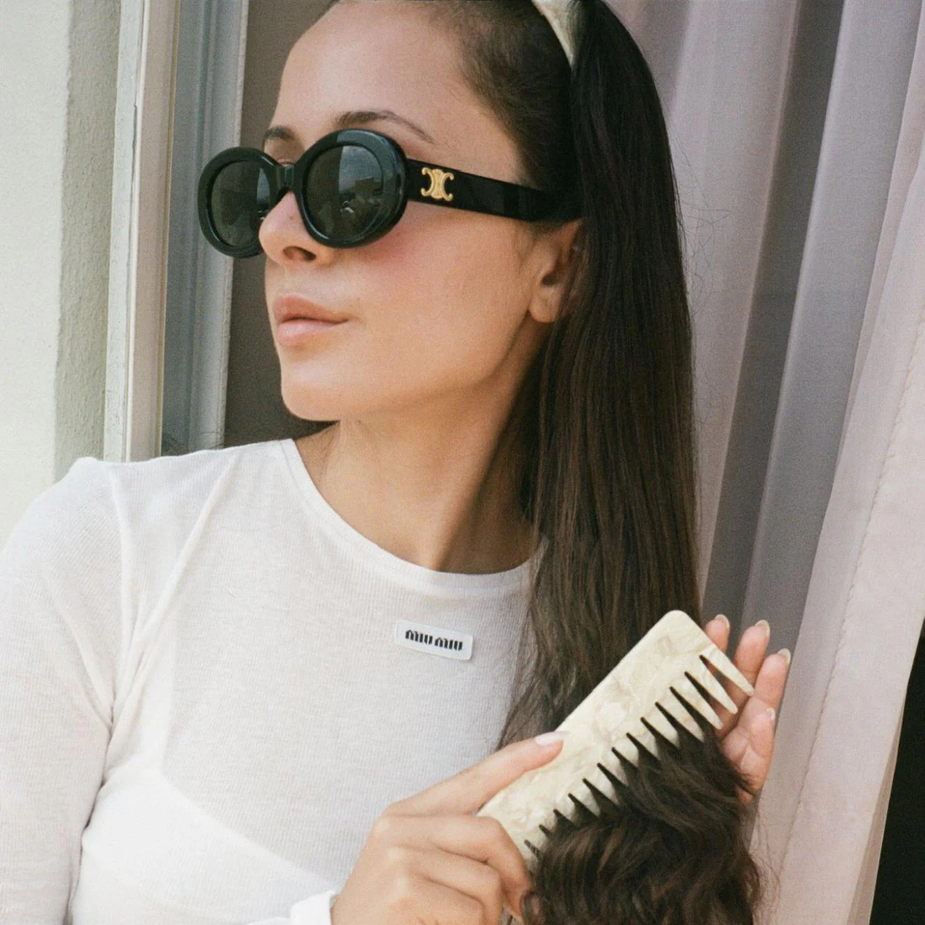 Detangling Comb in Chantilly - Image 3