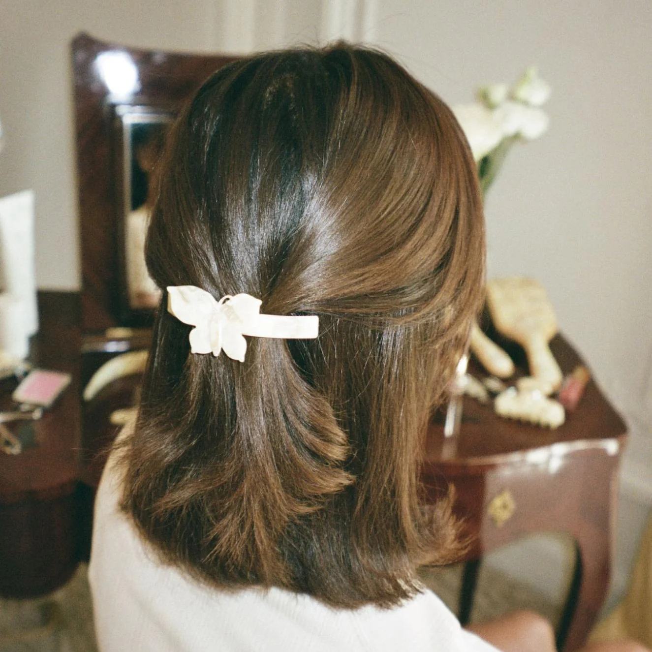 Ponytail Barrette in Chantilly Papillon - Image 4