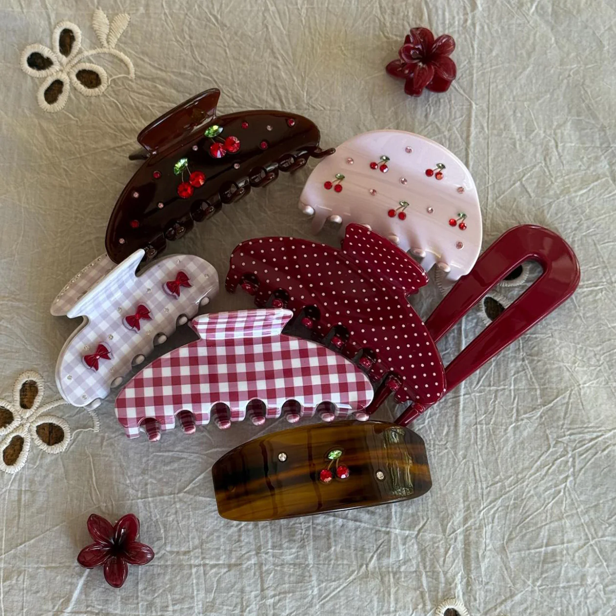 Ponytail Barrette in Tortoise Cherry - Image 3