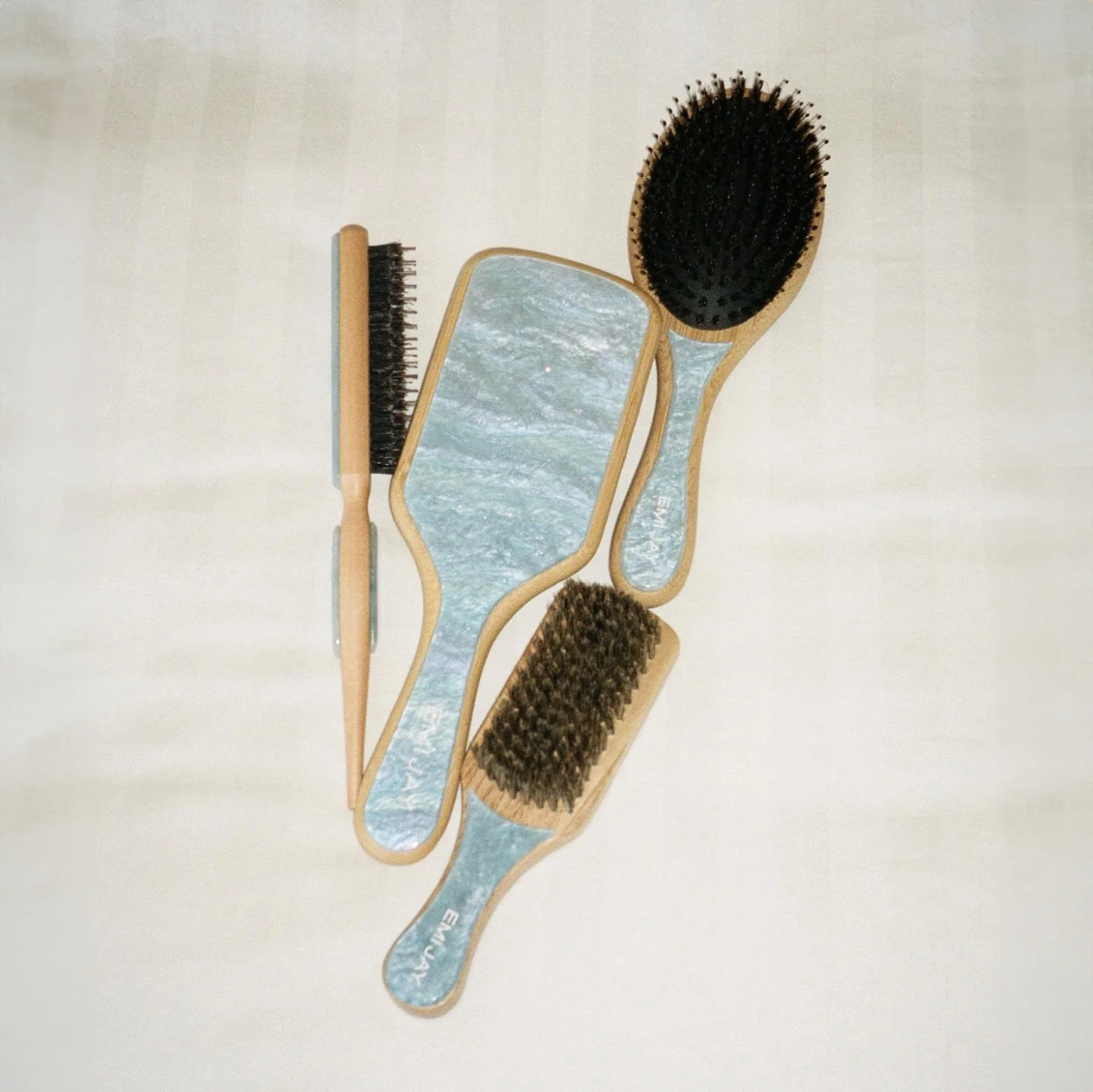 Styling Brush in Blue Sugar - Image 3